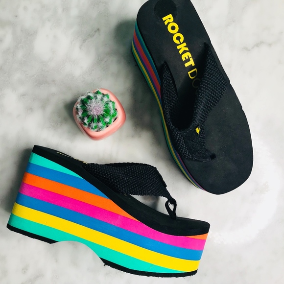 rocket dog rainbow flip flops